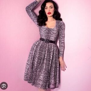 Vixen By Micheline Pitt Troublemaker Dress In Zebra